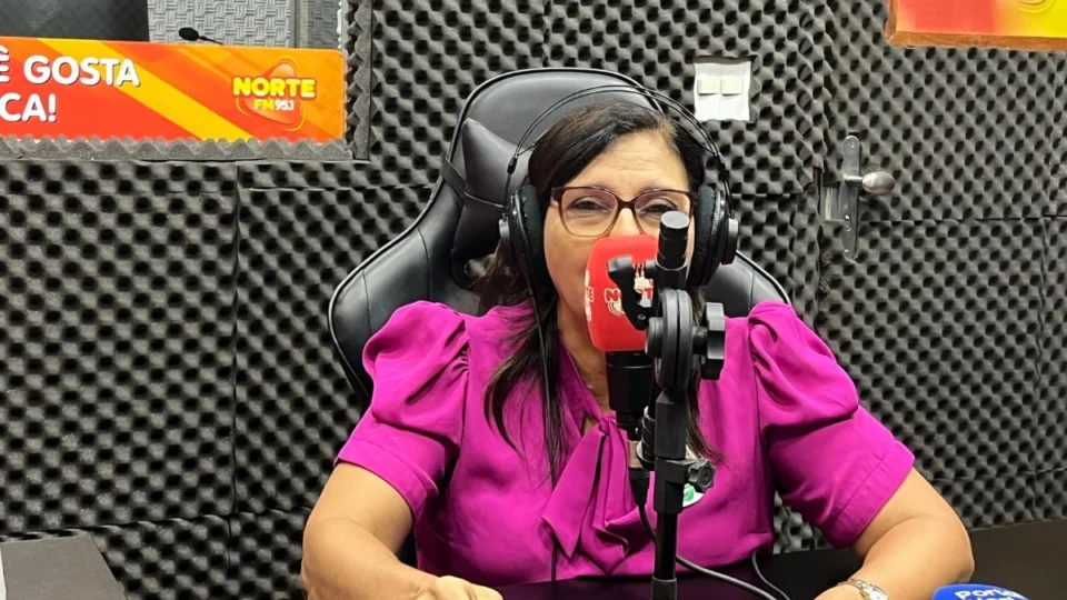 ‘Precisamos de um planejamento sério para a educação em Manaus’, diz Renata Seabra à Rádio Norte FM