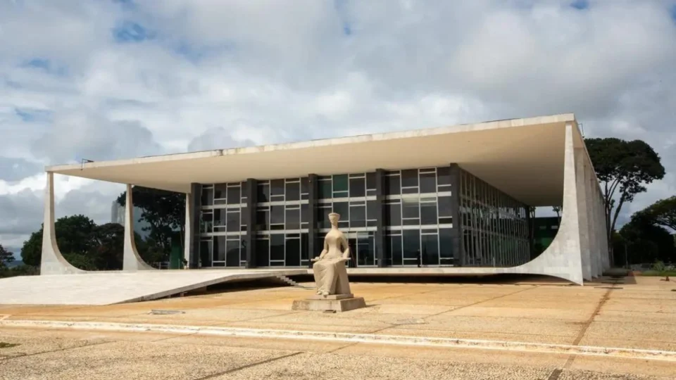 STF anula leis sobre porte de armas em Rondônia e DF; entenda