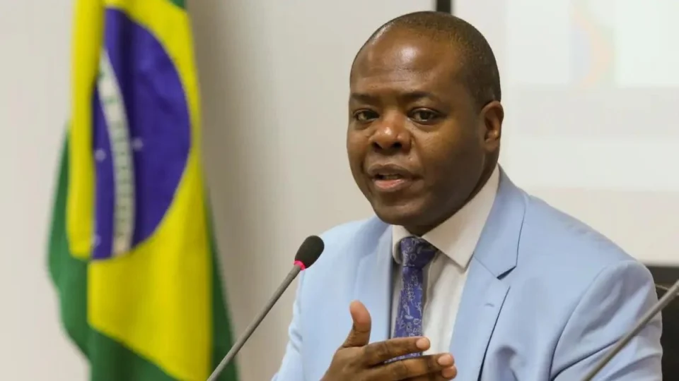 Silvio Almeida: denúncias são ‘graves’, diz Ministério das Mulheres