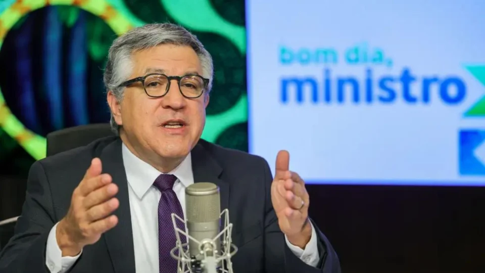 Alexandre Padilha em Manaus: ministro recebe propostas de pesquisa e inovação na Amazônia