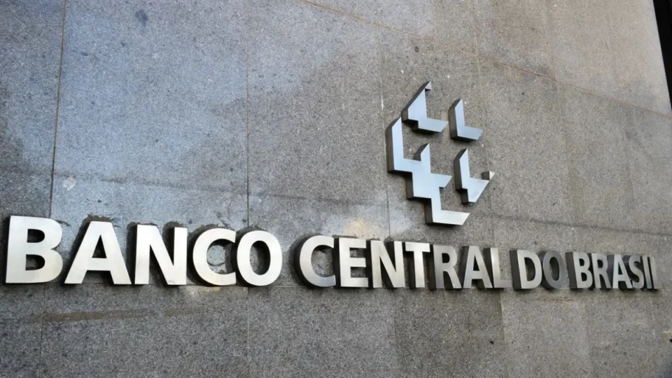 Banco Central aumenta juros básicos da economia para 13,25%, entenda motivos