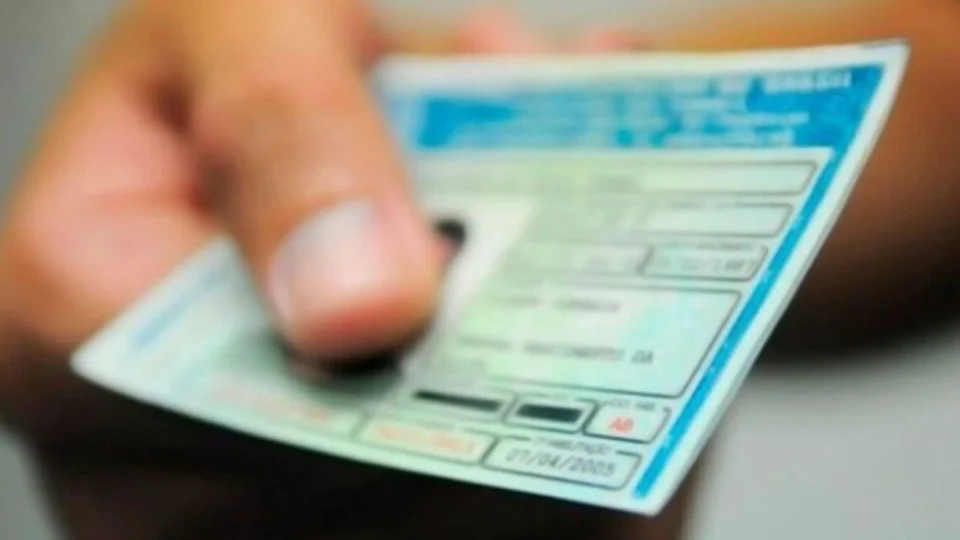 Renovação da CNH 2025: saiba como renovar a carteira de motorista