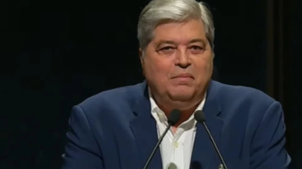 Datena pretende manter candidatura até o fim: ‘Fazer o quê, já foi’