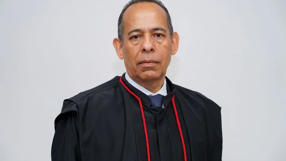 Novo desembargador do TJTO é o procurador de Justiça João Rodrigues Filho