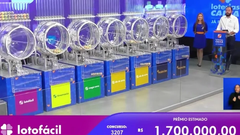 Lotofácil 3207: dois apostadores acertam e ganham mais de R$ 690 mil cada