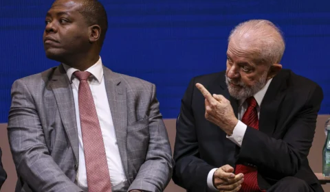 Lula demite Silvio Almeida do ministério dos Direitos Humanos
