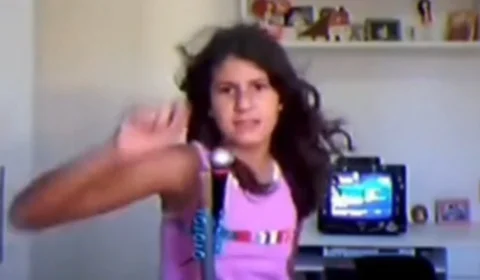 Menina do meme ‘Meu nome é Júlia’: Veja como ela está hoje em dia