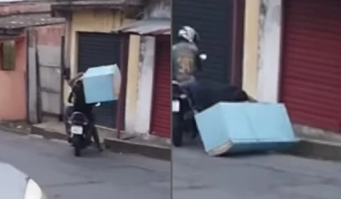 Mototáxi em Manaus transporta geladeira e situação ‘inesperada’ viraliza; assista
