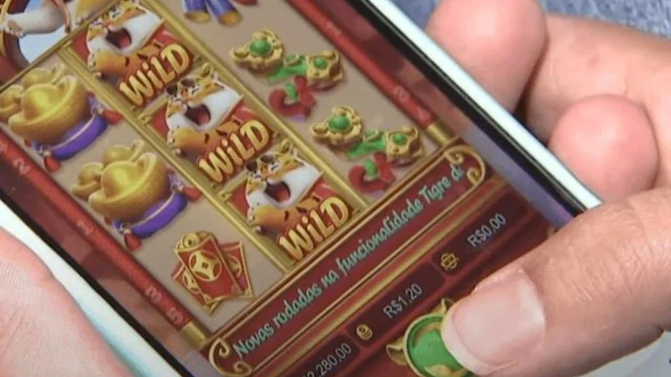 Mulher é suspeita de encomendar assassinato por dívida no ‘Jogo do Tigrinho’ em Rondônia