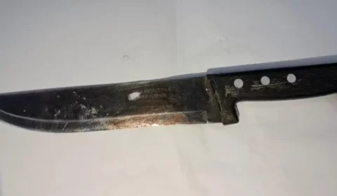 Em Rondônia, mulher é presa por cortar pênis do marido ao “falhar” na hora H