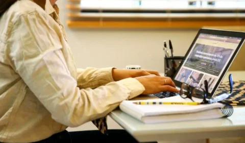 Mulheres têm salário 21,5% menor que homens em Rondônia, diz relatório