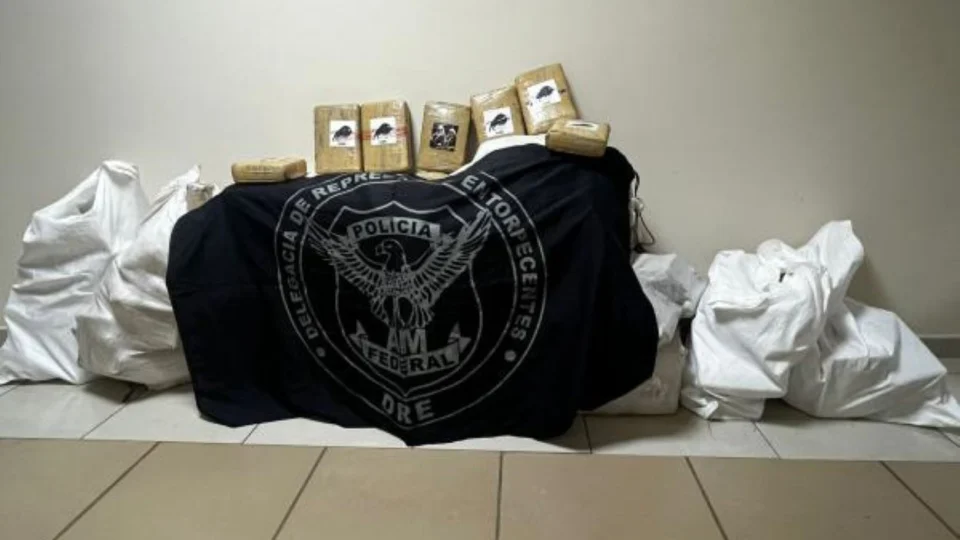 Helicóptero com 240kg de ‘supermaconha’ é interceptado pela FAB no Amazonas