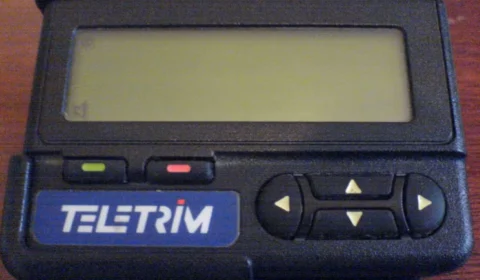 O que é pager? entenda dispositivos usados pelo Hezbollah que explodiram no Líbano