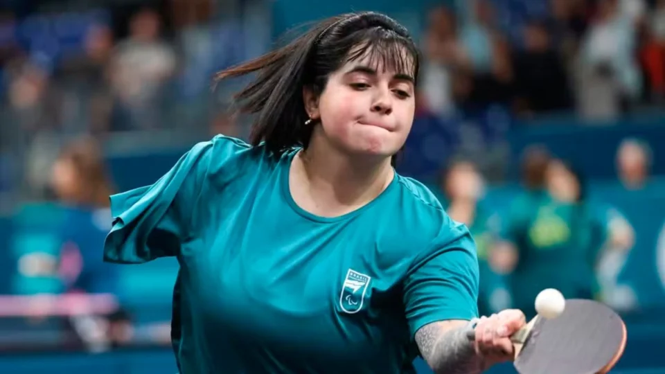 Paralimpíadas 2024: Bruna Alexandre garante segunda medalha no tênis de mesa