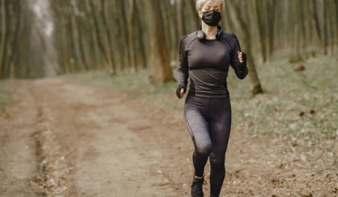 Como combater rapidamente com os danos da fumaça à saúde? Especialista explica