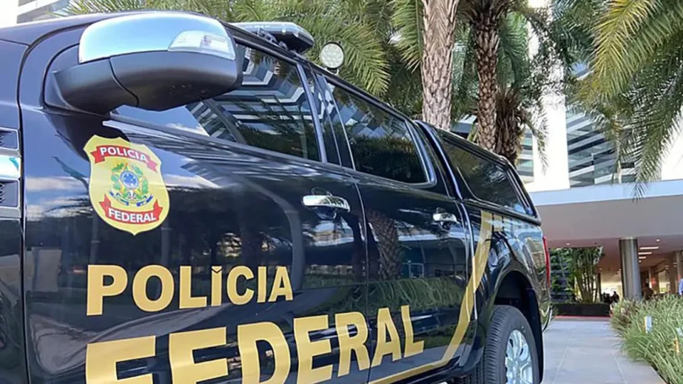 PF vai investigar quem usou o X durante bloqueio