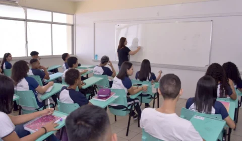 Roraima convoca professores para atuar em escolas estaduais; veja lista
