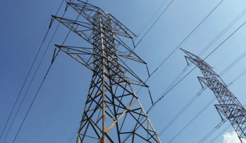 Bairros de Manaus e Urucará ficam sem energia nesta quinta (5/9)