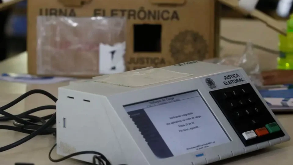 Eleições 2024: TRE-GO substitui 90 urnas com falhas no entorno do DF