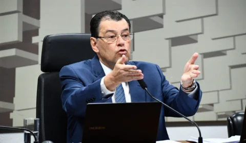Reforma tributária: Eduardo Braga deve entregar relatório sobre regulamentação nesta quarta(4)