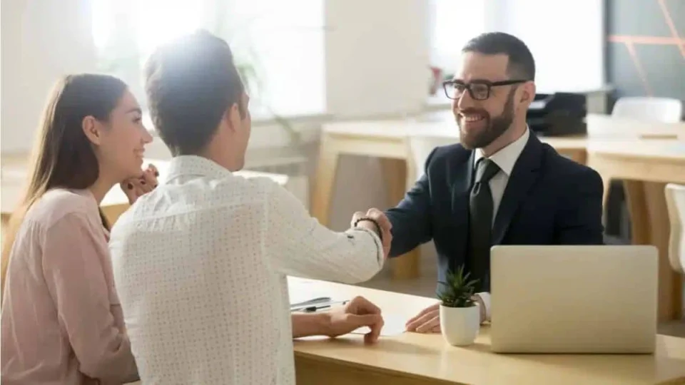 Bancos oferecem mutirão de renegociação de dívidas em novembro; confira