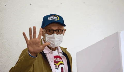 Quem é Eduardo Suplicy? Conheça o deputado diagnosticado com câncer