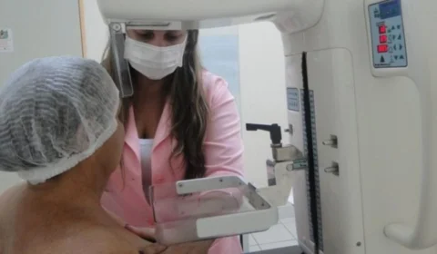 Mulheres de baixa renda terão exames gratuitos de câncer de mama; confira