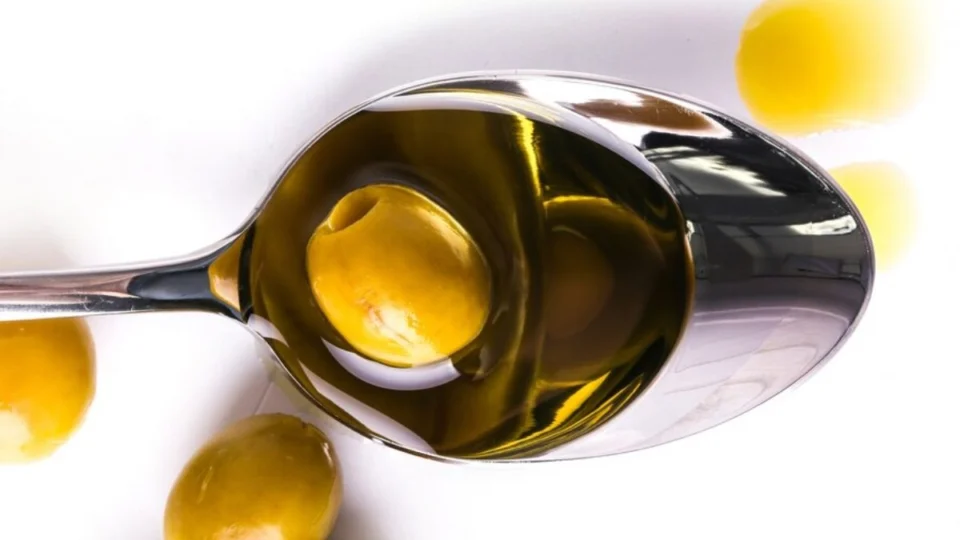 Anvisa proíbe venda de mais marcas de azeite; veja quais