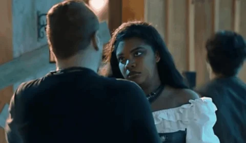 A Fazenda 16: Raquel dispara xingamentos e chama peoa de racista