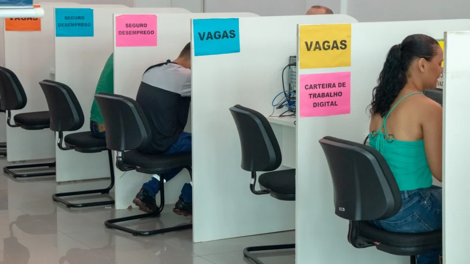 Sine Tocantins tem mais de 900 vagas nesta quinta-feira (03)