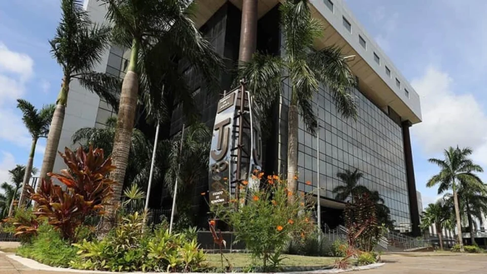 TJ de Rondônia lança concurso com salários de até R$ 17 mil; veja edital