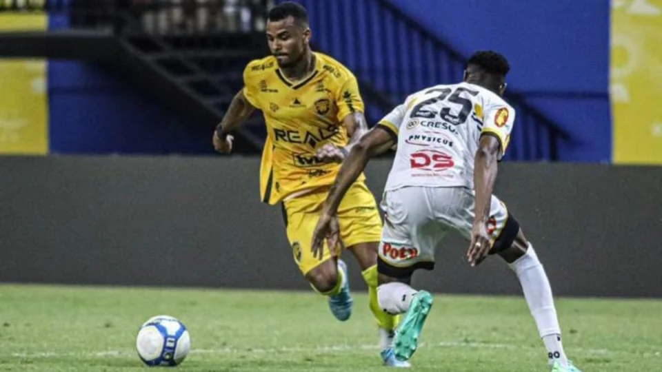 Amazonas FC vence o líder e mira vaga na briga pelo acesso; saiba mais