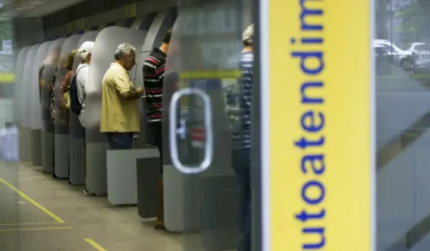 Organização criminosa dá golpe de cartão em agências bancárias; prejuízo é de R$ 50 mil