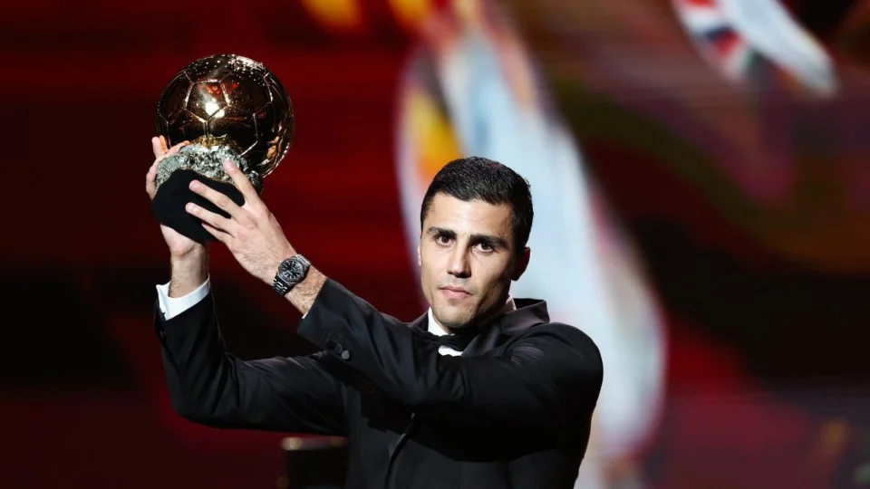 Bola de Ouro: premiação confirma vexame e escolhe Rodri como melhor do mundo