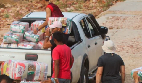 Cestas básicas são apreendidas em fazenda ligada à candidata de Presidente Figueiredo