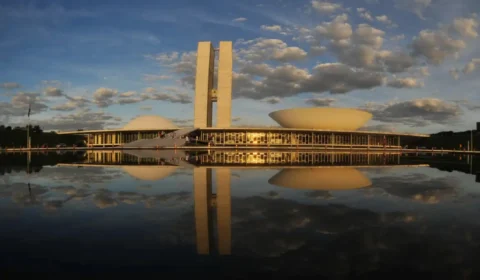 Dia do Servidor Público: fachada do Congresso Nacional terá projeção em homenagem