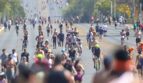 Venda de comidas e bebidas é liberada no Eixão do Lazer no DF