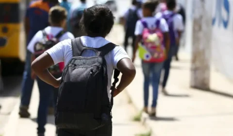 Calor no DF: Escola inova com sistema de umidificação; confira