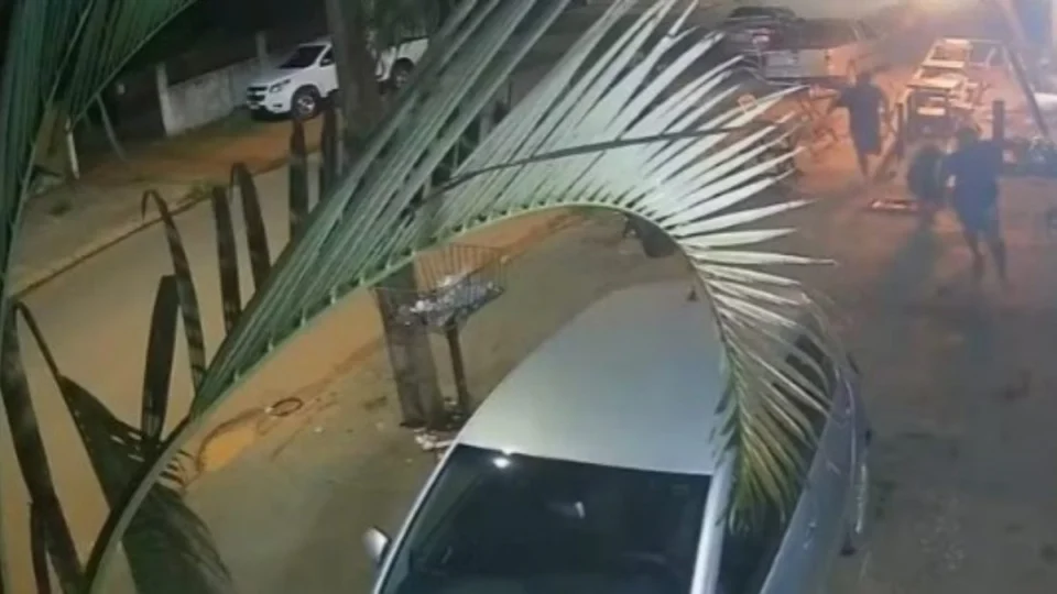 VÍDEO: Homem é baleado com mais de 10 tiros em Vilhena (RO)