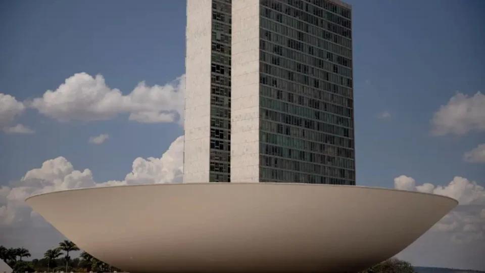 Eleições 2024: Veja quais deputados foram eleitos prefeitos