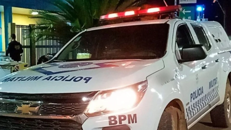Homem é esfaqueado pelo filho da ex-mulher em Porto Velho