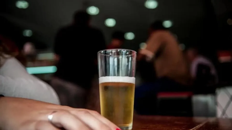 Lei Seca: pode consumir bebida alcoólica no dia das eleições? Entenda