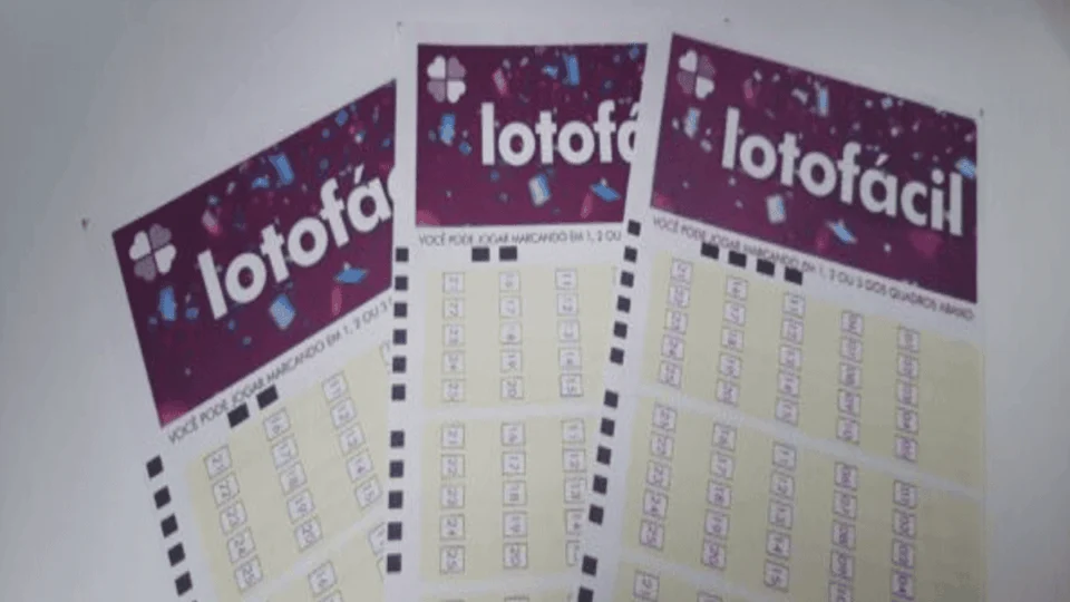 Resultado Lotofácil de hoje (23/10): veja os números sorteados no concurso 3227