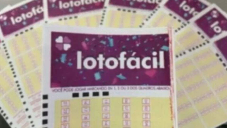 Resultado Lotofácil de hoje (11/10): veja os números sorteados no concurso 3218