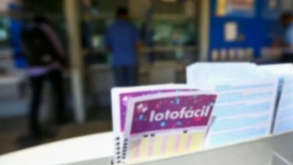 Lotofácil de hoje, terça-feira (15/10), concurso 3220; prêmio está em R$ 5 milhões