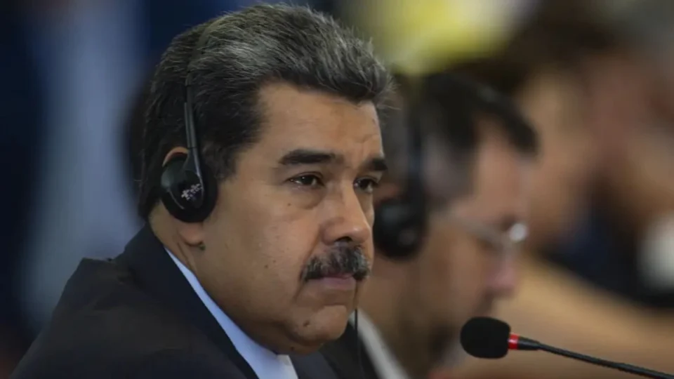 Congresso brasileiro se divide após ataques dos EUA à Venezuela e suposta captura de Maduro