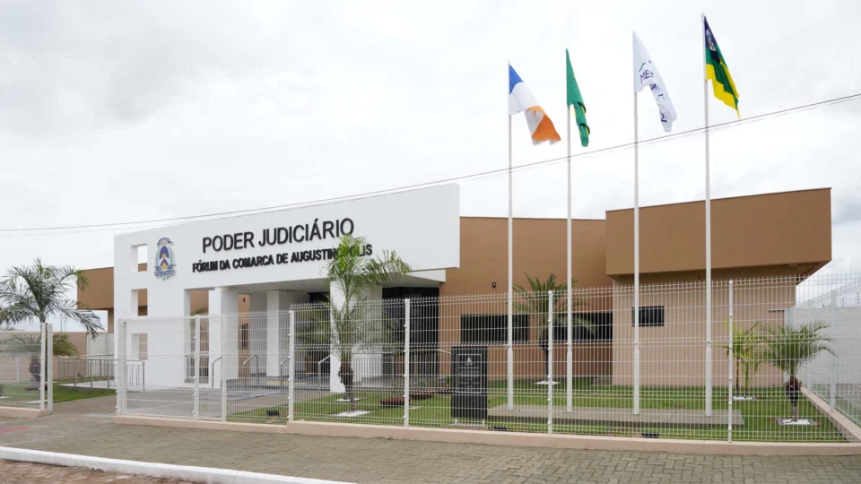 Pai acusado de estuprar a própria filha é condenado a 48 anos de prisão