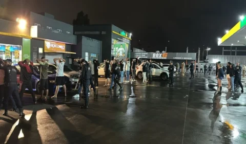 Operação contra racha: PMDF aborda 200 veículos em posto de combustível