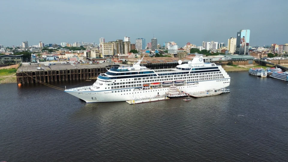 Manaus recebe navios luxuosos em Temporada de Cruzeiros 2024/2025