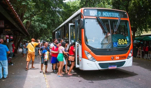 Assaltos a ônibus diminuem em Manaus, aponta SSP